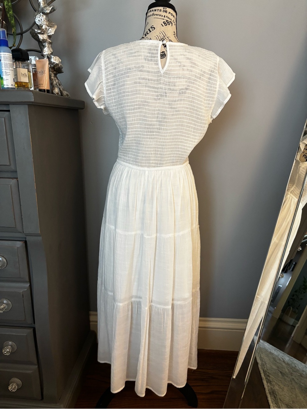 Blu Pepper White Maxi Dress with Flutter Sleeves - Picture 3 of 6